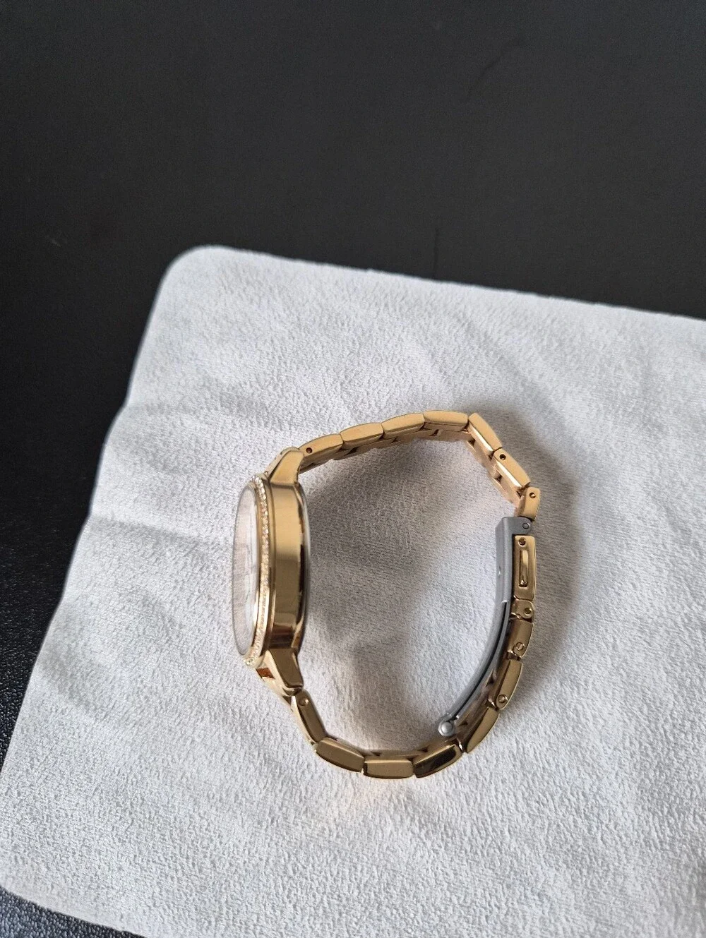 Fossil rose gold stainless steel watch